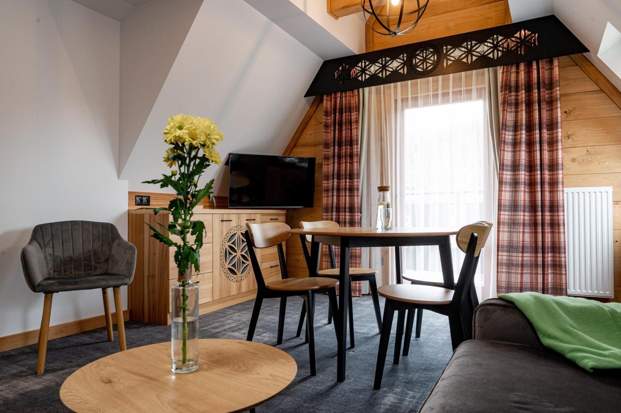 Aparthotel Ku Dolinie Kościelisko Exterior foto